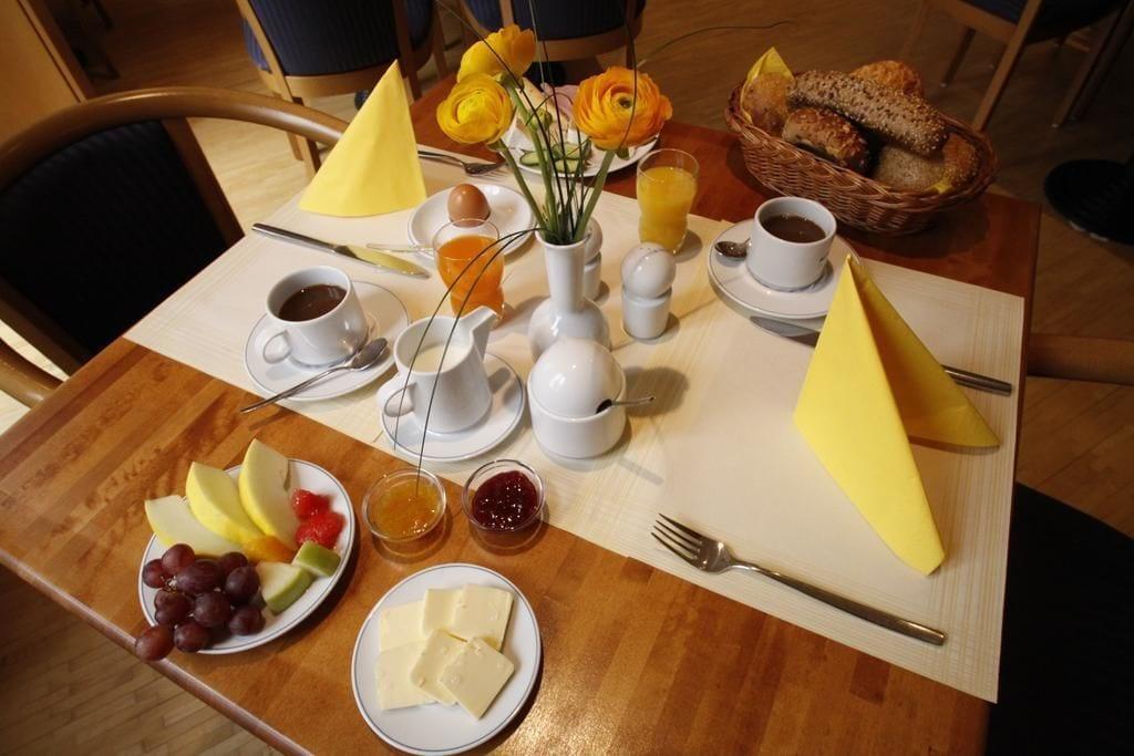 PRIMA Hotel Havelland Groß Kreutz Esterno foto