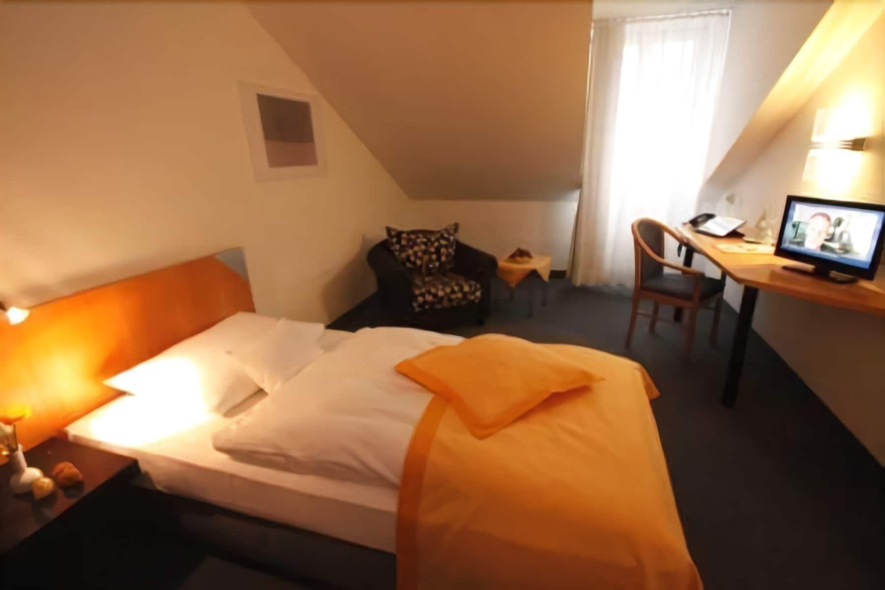 PRIMA Hotel Havelland Groß Kreutz Esterno foto