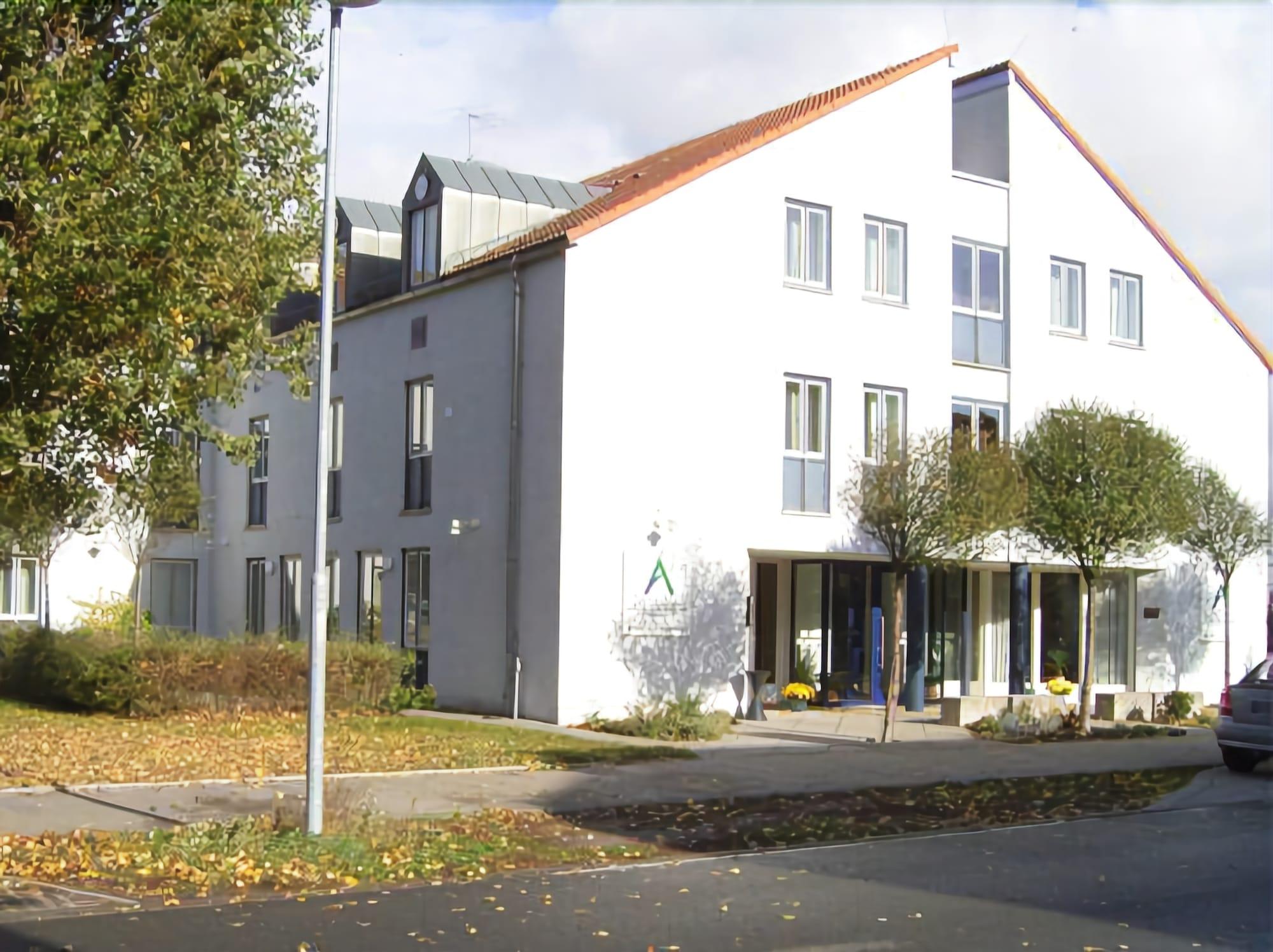 PRIMA Hotel Havelland Groß Kreutz Esterno foto